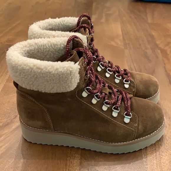 Pre loved 🥰 - Picture 2 of 6